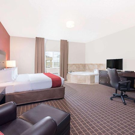 Hawthorn Extended Stay By Wyndham Dickinson Exterior foto